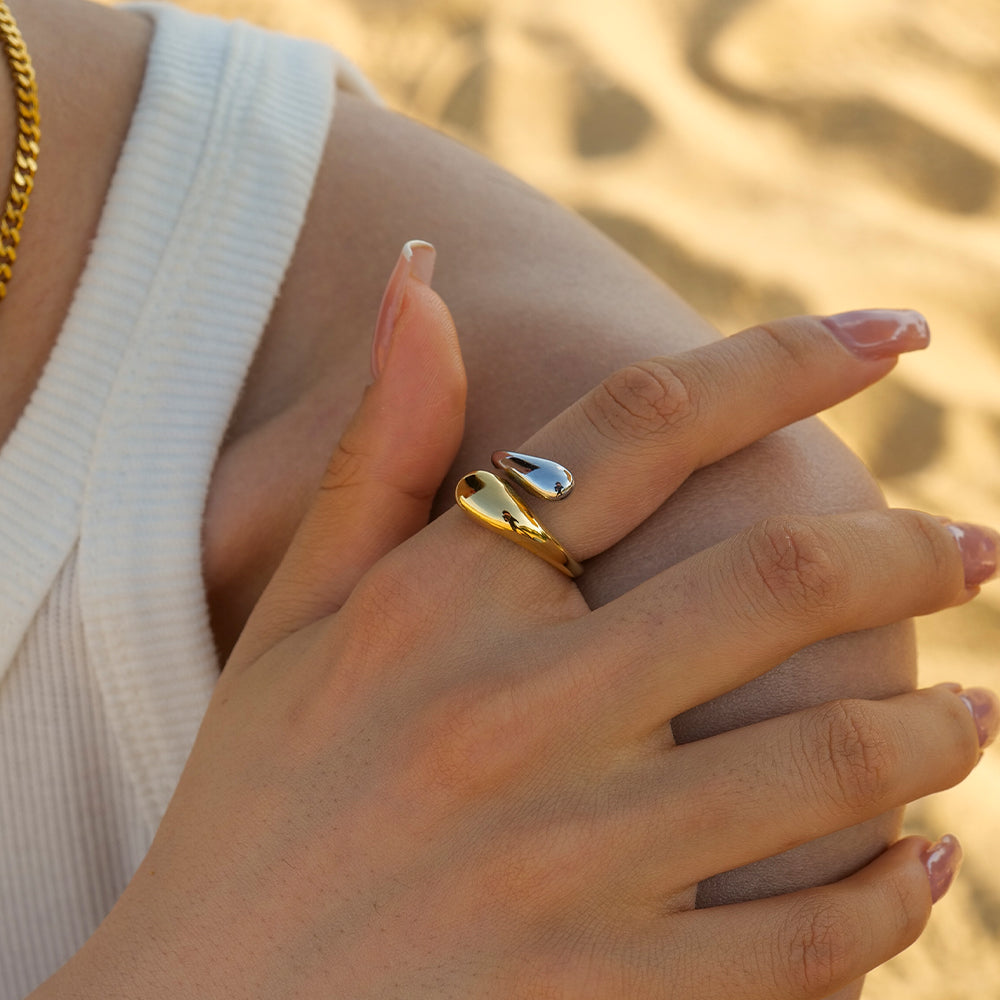 Aura Wrap Ring
