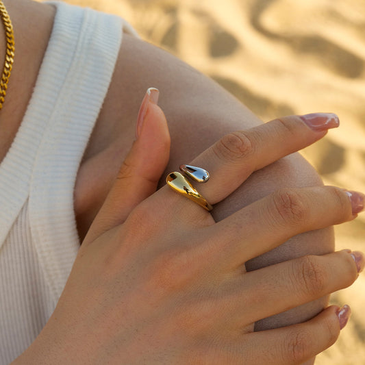 Aura Wrap Ring